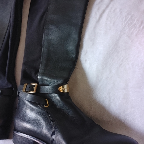 Michael Kors boots - Picture 2 of 11